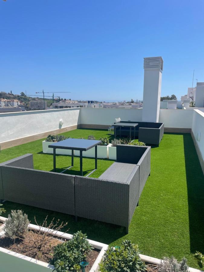 Brand New Apartment With Gym&Rooftop Pool. 马尔韦利亚 外观 照片
